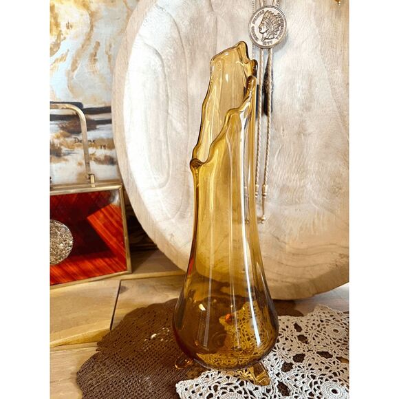 Vintage L.E. Smith Amber 3-Toed Footed Stretch Swung Bud Vase – Mid-Century Mode - Picture 1 of 5